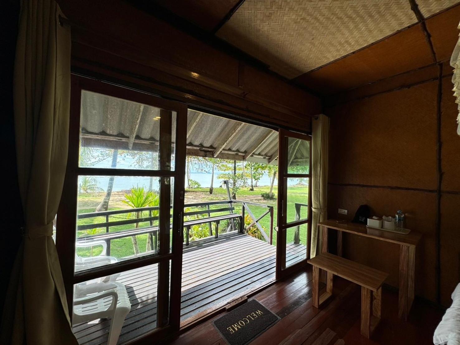 Libong Beach Resort Екстериор снимка