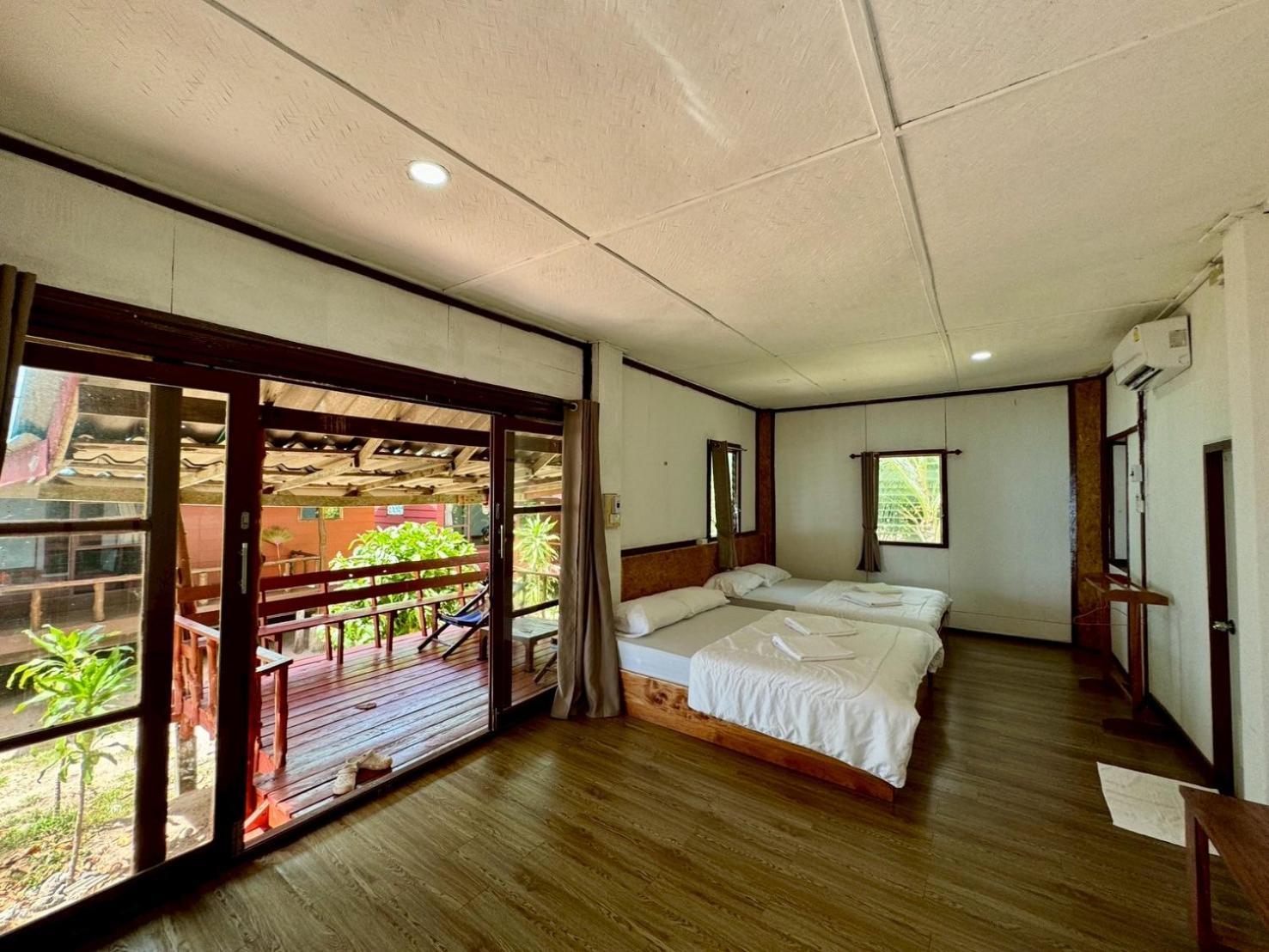 Libong Beach Resort Екстериор снимка