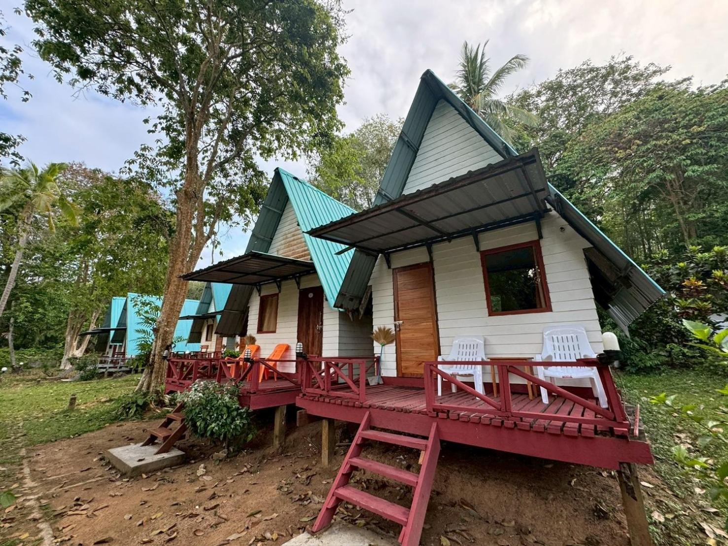 Libong Beach Resort Екстериор снимка